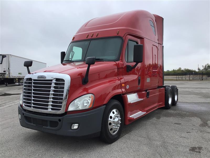 rc freightliner cascadia evo