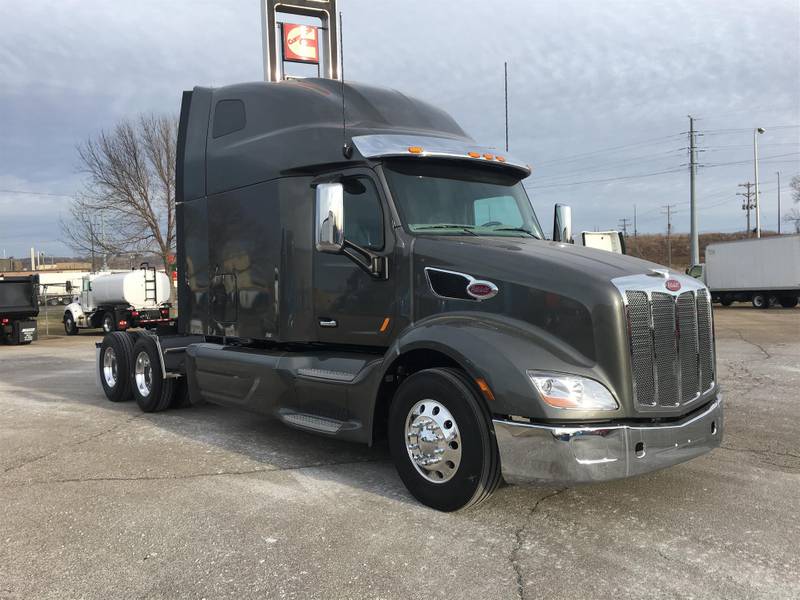 2021 Peterbilt 579 For Sale | 80