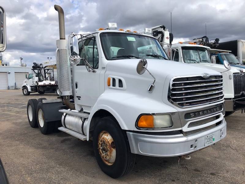 2004 STERLING TRUCK AT9500 For Sale | Day Cab | #614372