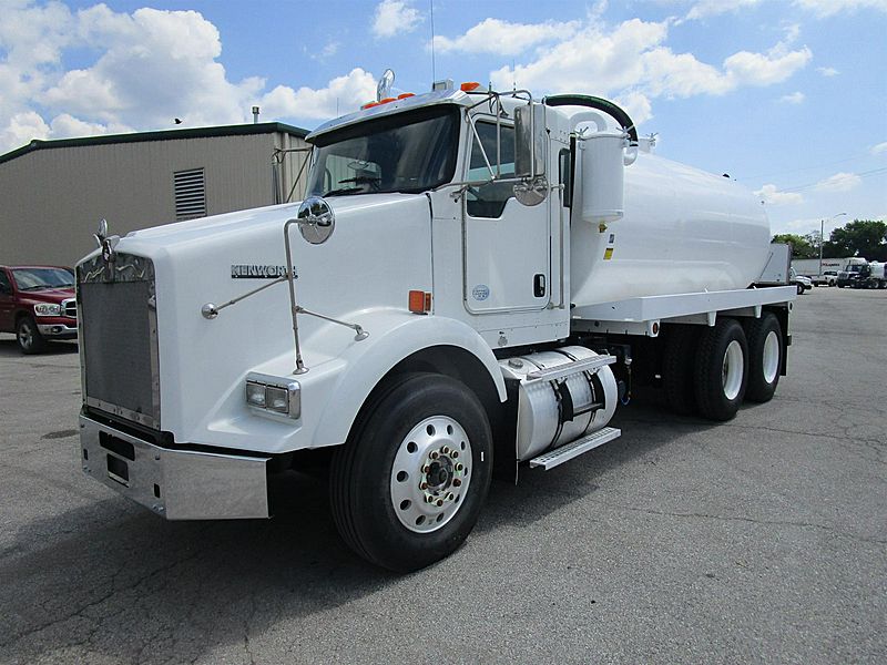 2012 Kenworth T800 (For Sale) Vacuum Truck VAC33501