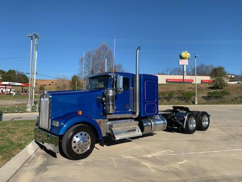 2021 Kenworth W900L (For Sale) | 42