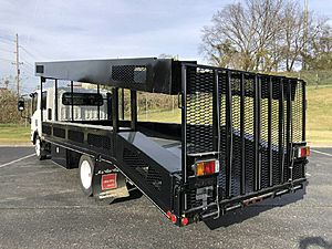 2024 Isuzu NPR HD (4) Door