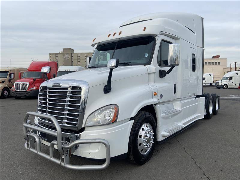 2017 Freightliner CASCADIA (For Sale) | 72