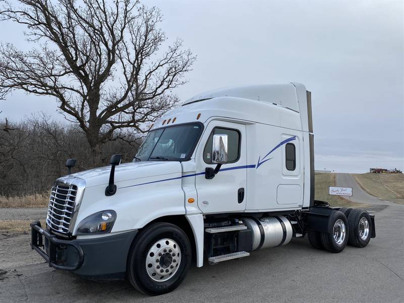 17 Freightliner Cascadia 125 For Sale 72 Sleeper Ra