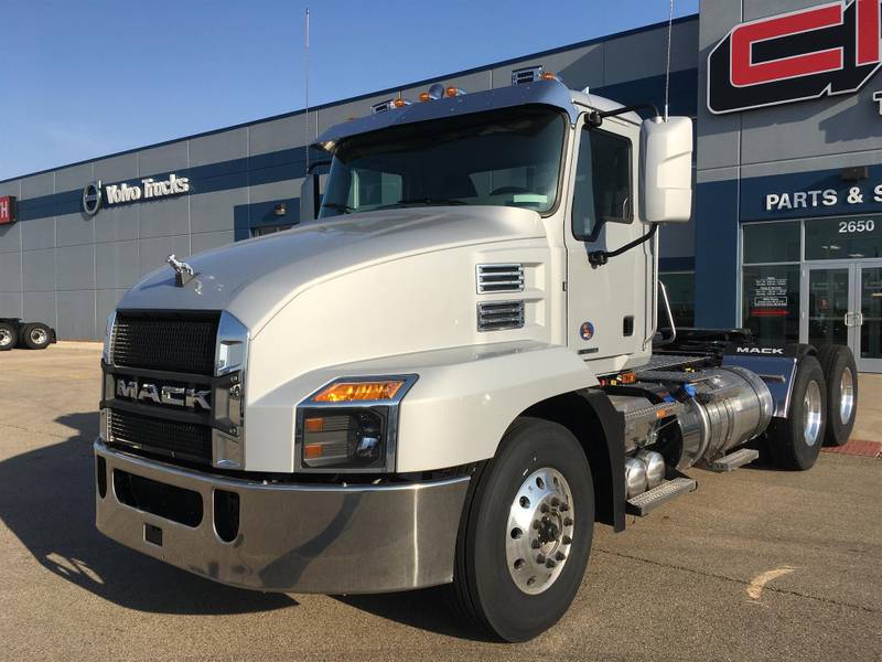 2022 Mack Anthem 64T (For Sale) Day Cab HM100058