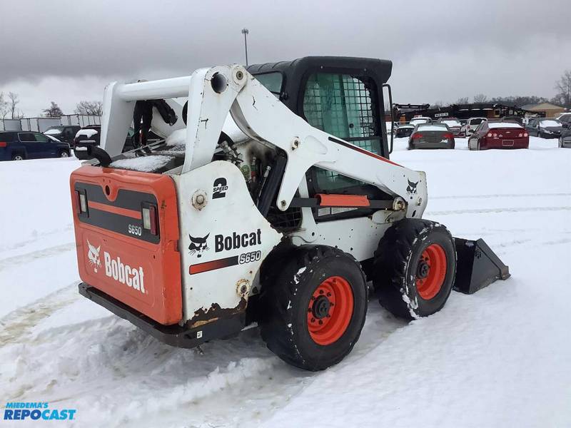 Bobcat S650 (For Sale) | Skid Steer | #2-44506 (0302)