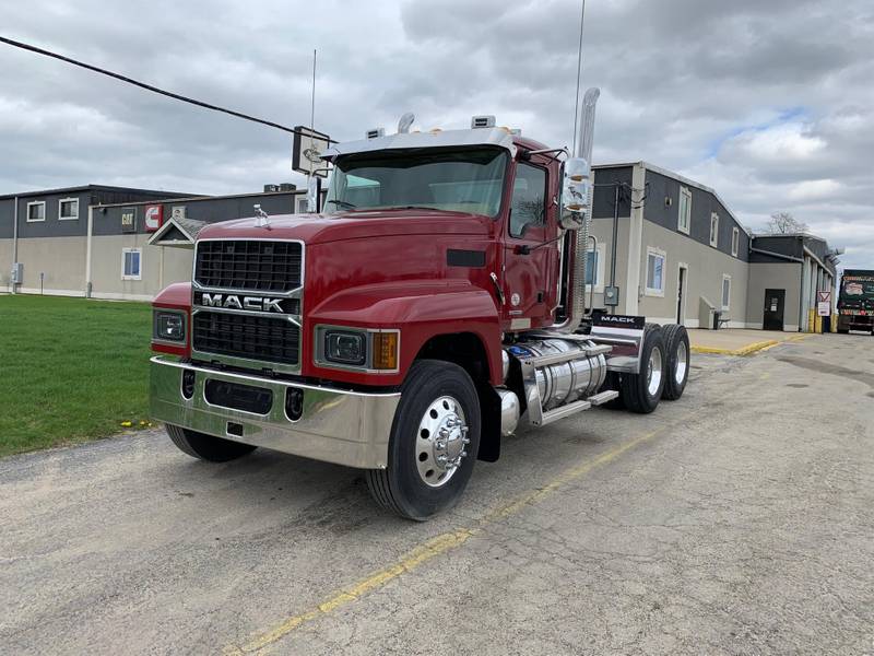 2021 Mack Pinnacle (For Sale) Day Cab HM100043