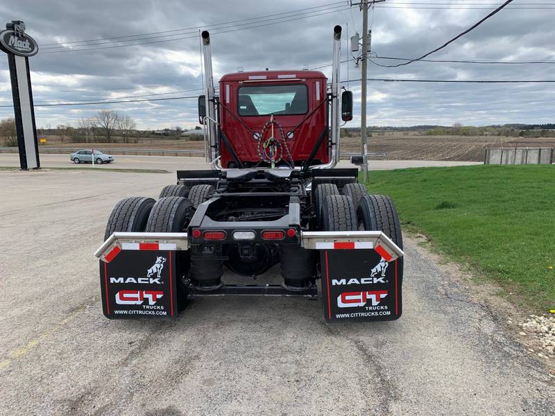 2021 Mack Pinnacle (For Sale) Day Cab HM100043