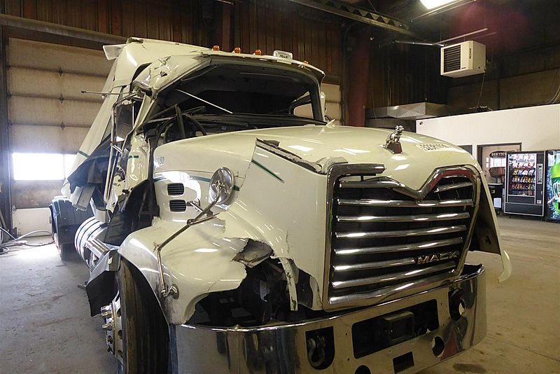 2018 Mack CXU613