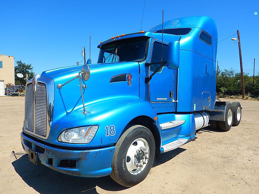 有名な高級ブランド 2010 #GM264438 | Truck Sleeper | Sale For T660 Kenworth その他
