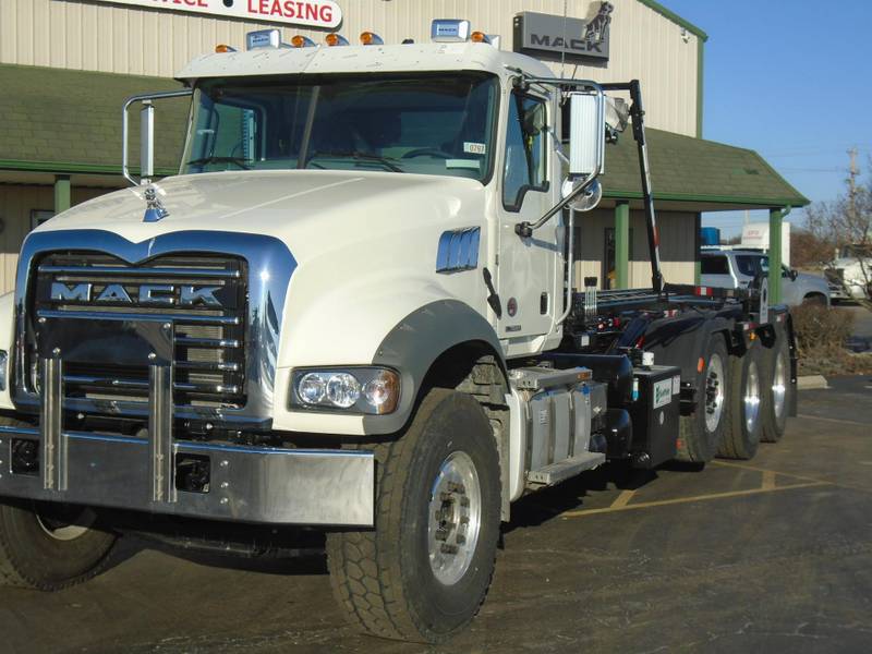 2021 Mack GR84F (For Sale) | Daycab Sleeper | #M002023