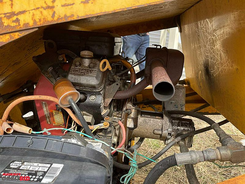 Brownie Pruning Tower (For Sale) Misc Equipment 18817 (0330)