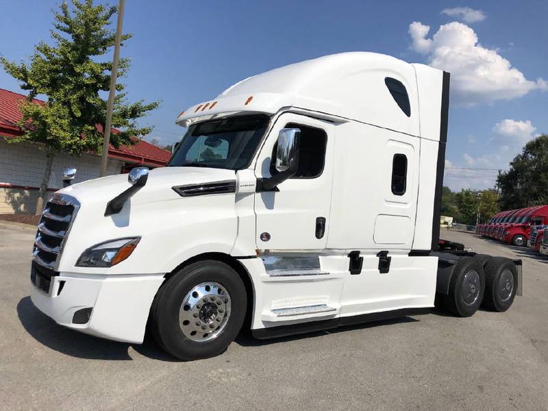 2022 Freightliner CA126SLP (For Sale) | Semi Truck | #CA126SLPSTOCK