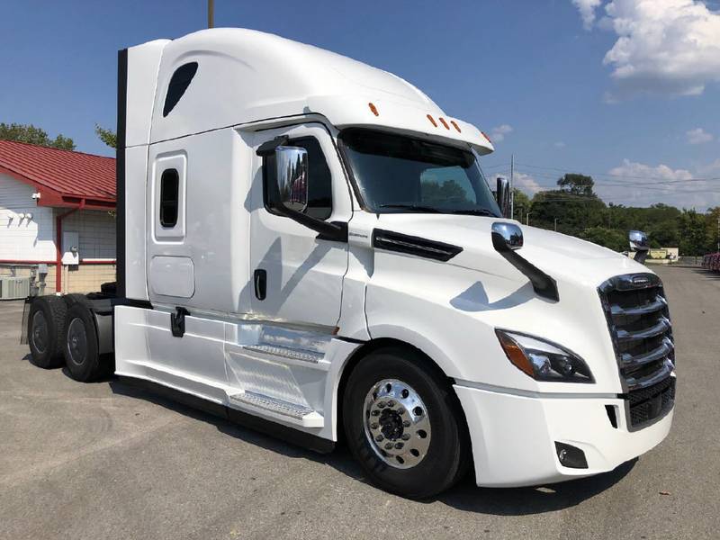 2022 Freightliner CA126SLP (For Sale) | Semi Truck | #CA126SLPSTOCK