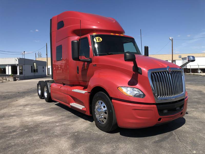 2018 International LT625 (For Sale) | 73