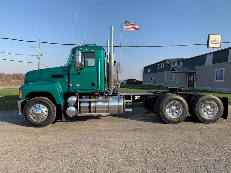 2022 Mack Pinnacle (For Sale) | Day Cab | #HM100056