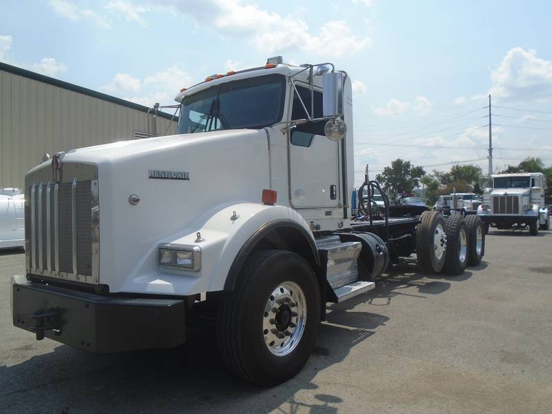 2014 Kenworth T800 (For Sale) | Day Cab | #TRI-88247