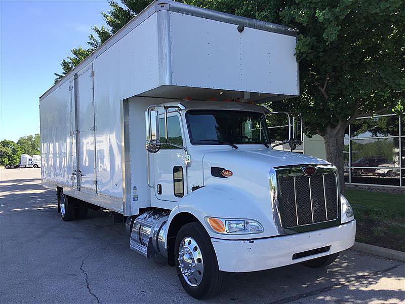 2017 Peterbilt 337 (For Sale) Moving Van 247596