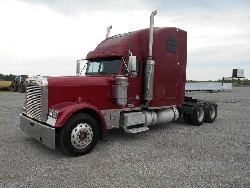 2003 Freightliner Classic XL