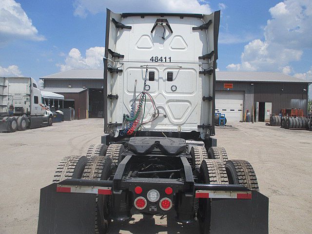 2016 Freightliner Cascadia (For Sale) | 72" Sleeper | #48411