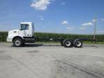 2003 Volvo VHD - Cab & Chassis