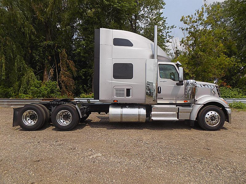 2022 International LoneStar (For Sale) | 73" Sleeper | #NN454346