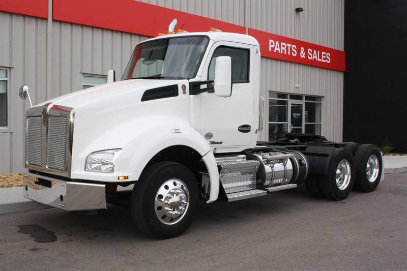 2020 Kenworth T880 (For Sale) | Day Cab | #4731W