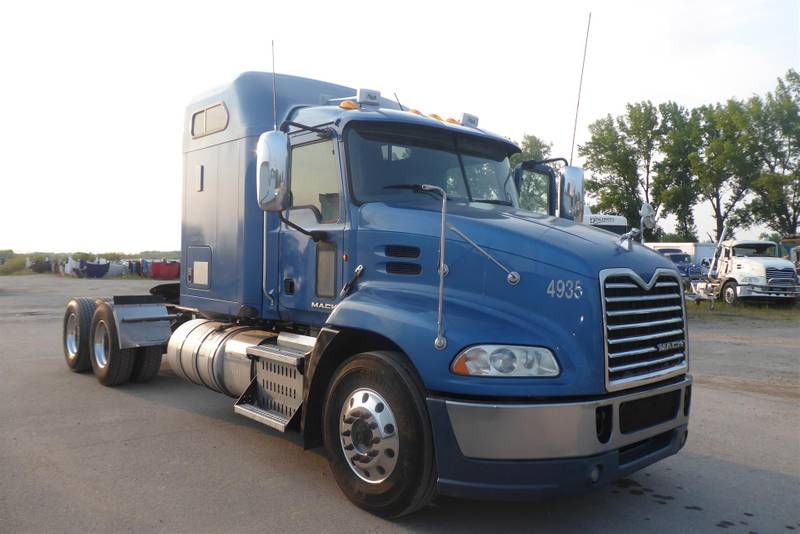 2014 Mack CXU613 (For Sale) | mid Sleeper | #9753