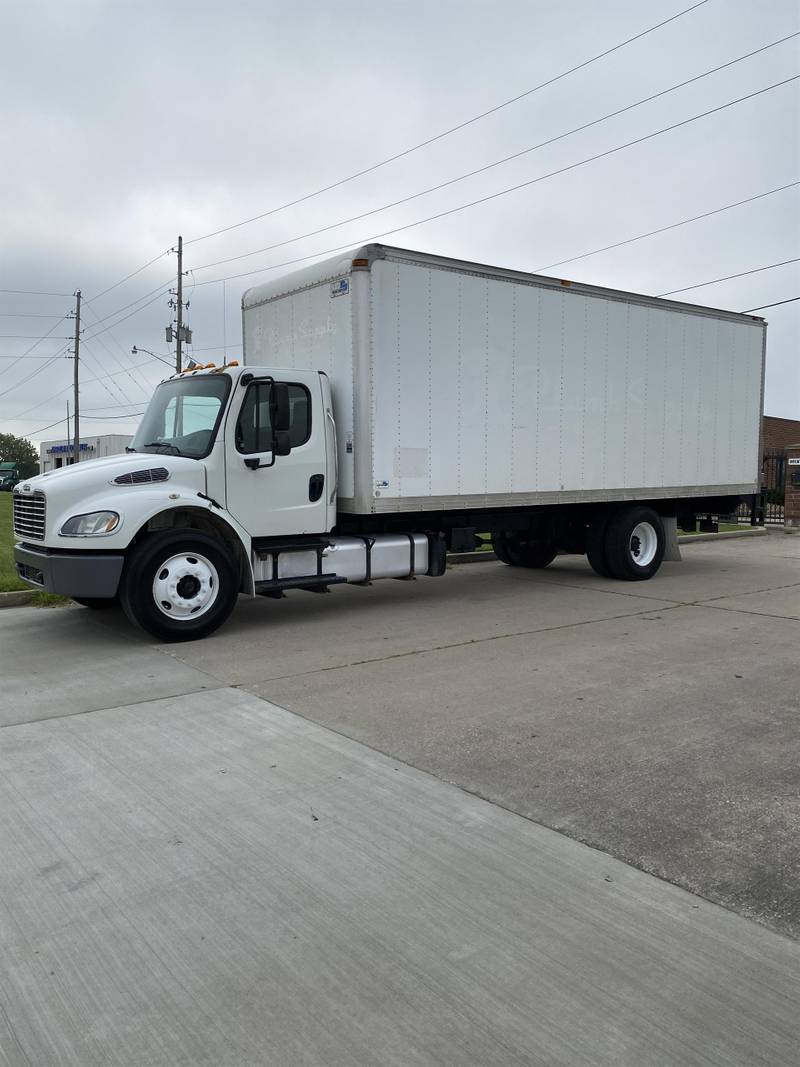 2013 freightliner m2 box truck