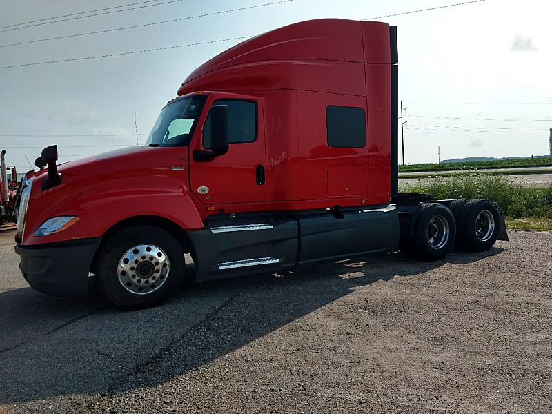 2019 International LT625 (For Sale) 73" Sleeper 626A21