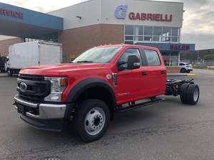 2022 Ford F450 Crew Cab 4x2 - Cab & Chassis