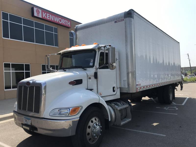 2019 Peterbilt 337 (For Sale) | 26' Box | #4777