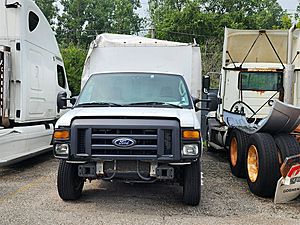 2015 Ford E350 - Cube Van
