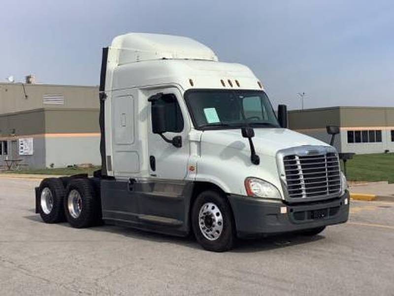 2016 Freightliner CASCADIA (For Sale) | 48