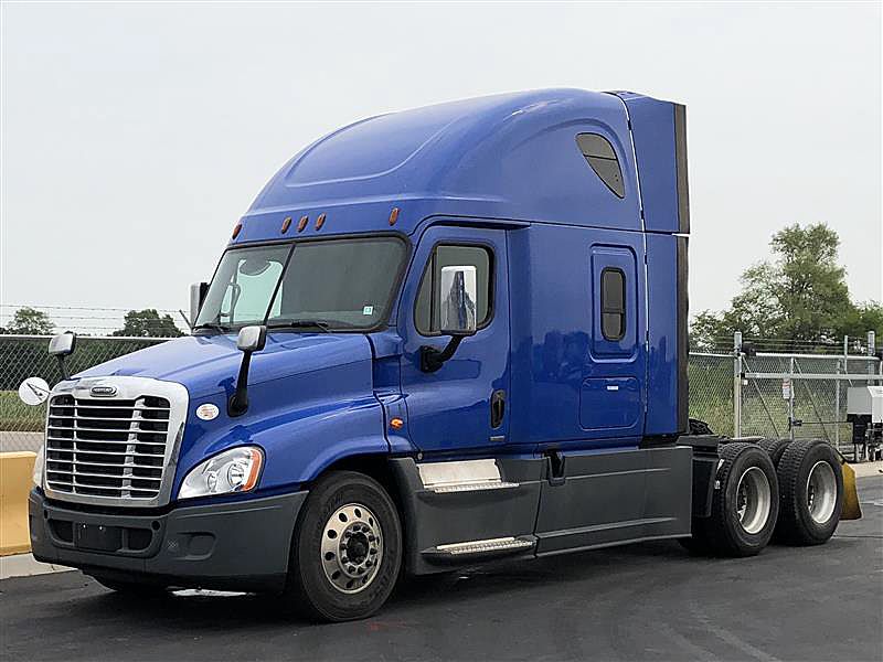2016 Freightliner CASCADIA EVOLUTION For Sale 72" Sleeper 250931