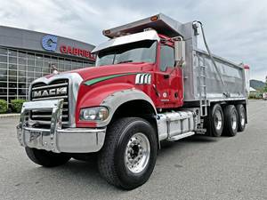 2015 Mack Granite GU713 - Dump Truck