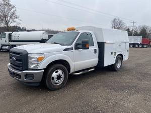 2014 Ford F-350 - Service Truck