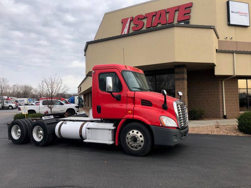 2014 Freightliner Cascadia For Sale | Day Cab | #395428