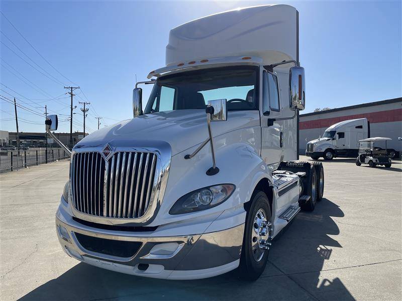 2017 International Prostar (for Sale) 