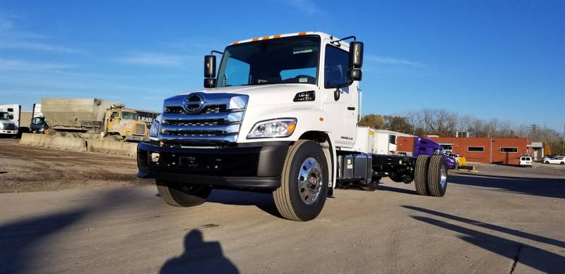 2022 hino trucks