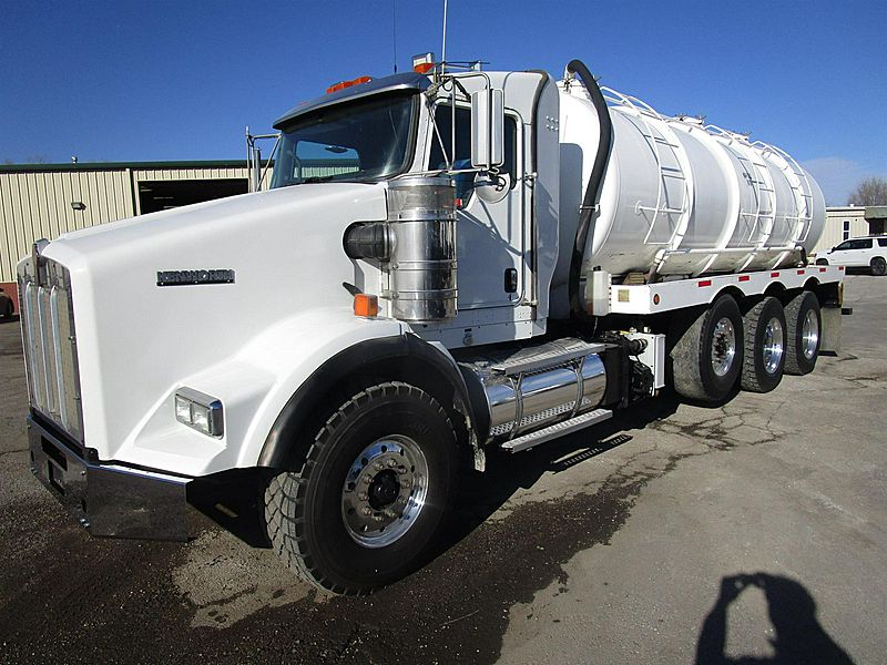 2012 Kenworth T800 (For Sale) Vacuum Truck VAC09919