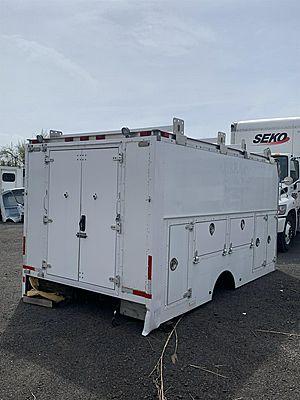 2014 utilimaster 15 Foot - Dry Van