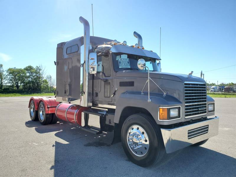 2018 Mack Pinnacle Chu613 Rawhide Edition For Sale 70 Sleeper 5184409 1076