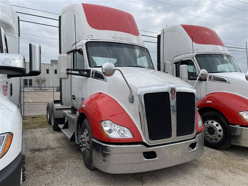 2015 Kenworth T680 For Sale Non Sleeper 252671