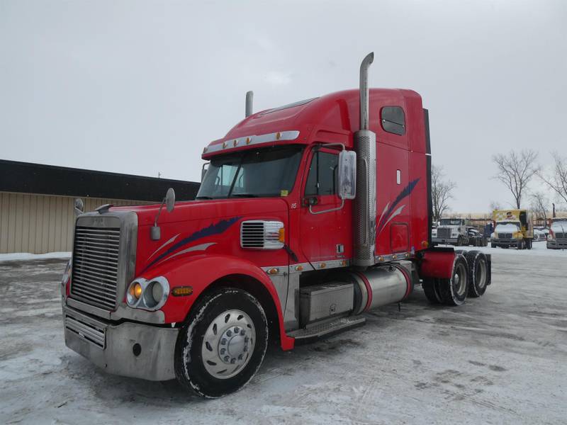 2004 Freightliner Coronado (for Sale) 