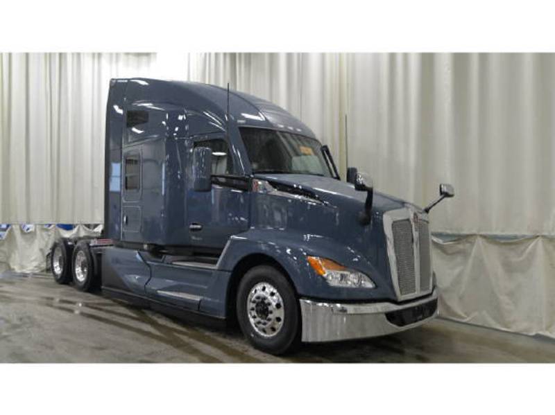 How Much Does a Semi Truck Cost in 2023? (Prices & Factors)