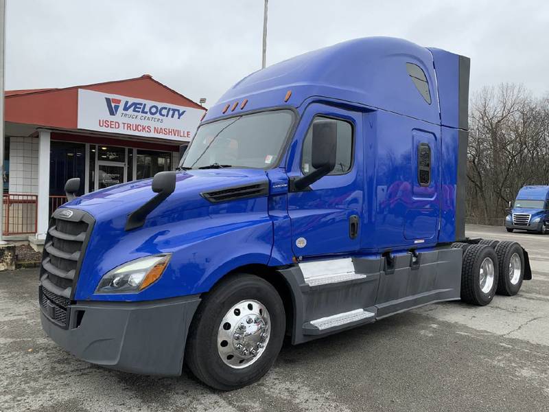 2019 Freightliner Cascadia Semi Truck
