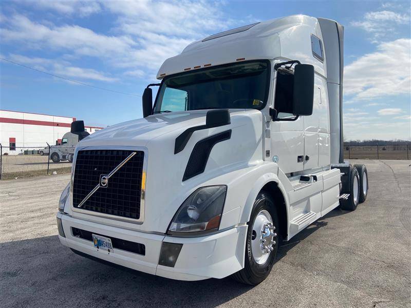 2016 Volvo VNL670 (For Sale) | 61