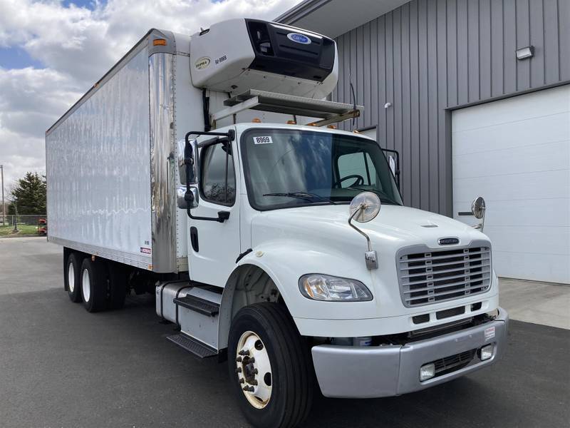 2015 Freightliner M2 (For Sale) | 26' | #8969