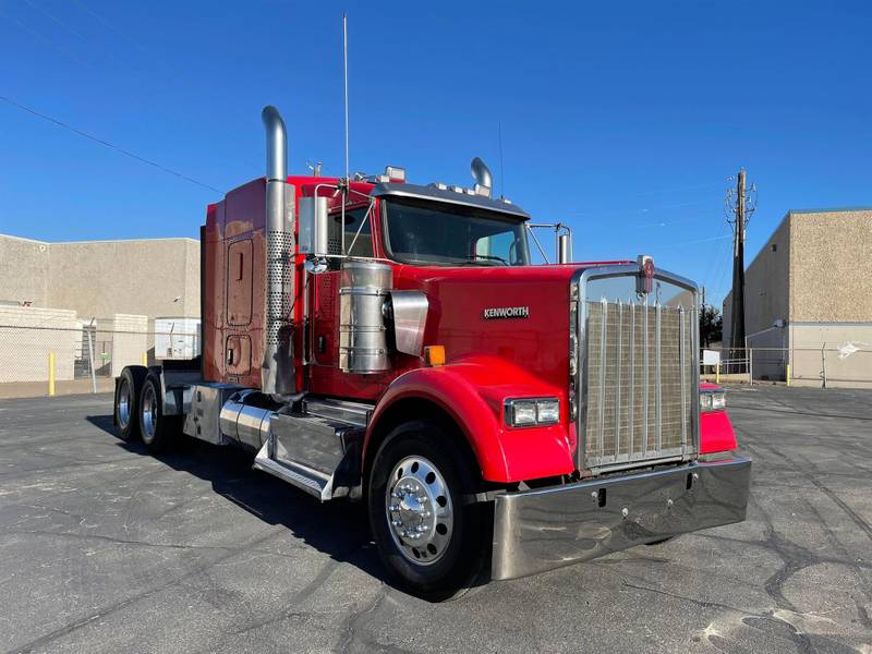 2012 Kenworth W900 For Sale | Sleeper Truck | #U8773